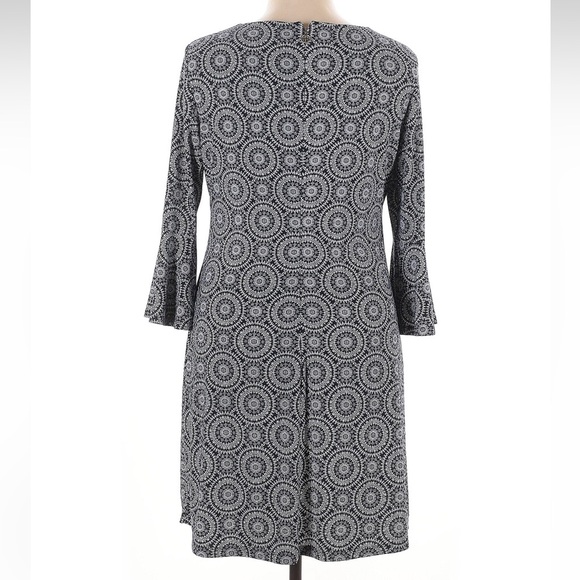 Tommy Hilfiger Women's Bell Sleeve Shift Dress Size 14 Large XL Cream Print - Picture 3 of 6